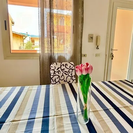 Holiday home Casa Di Rita A *